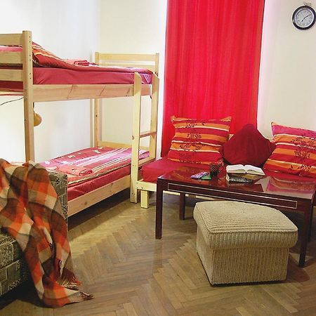 Hostel Drive Lviv Extérieur photo