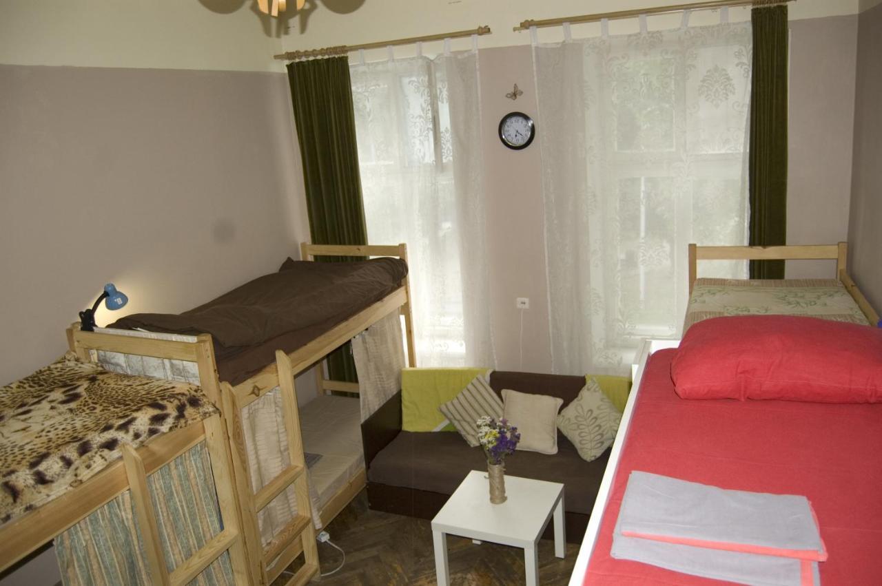 Hostel Drive Lviv Extérieur photo